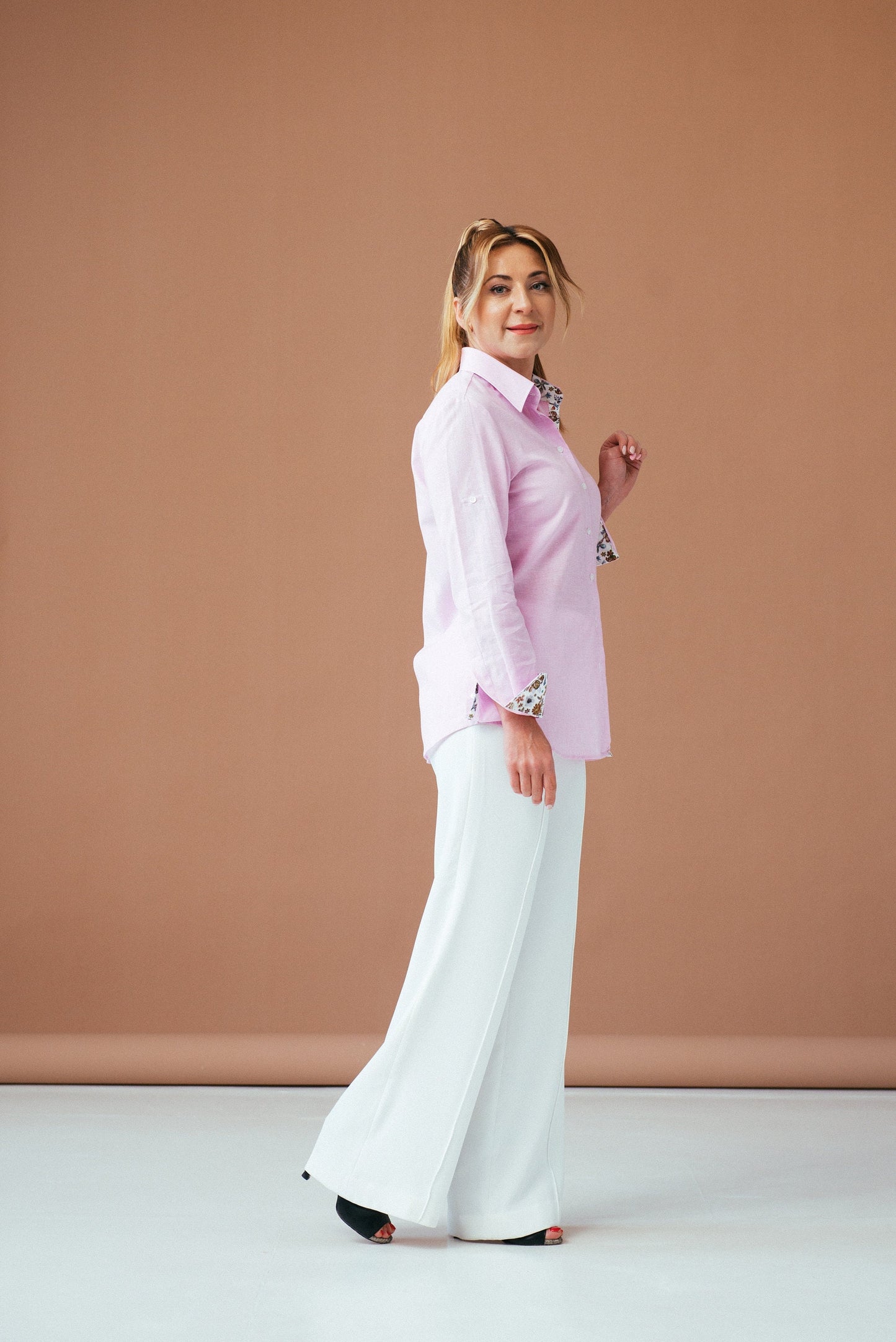 Pink Linen Cotton Button-Down Shirt: Floral Accents, Summer Style
