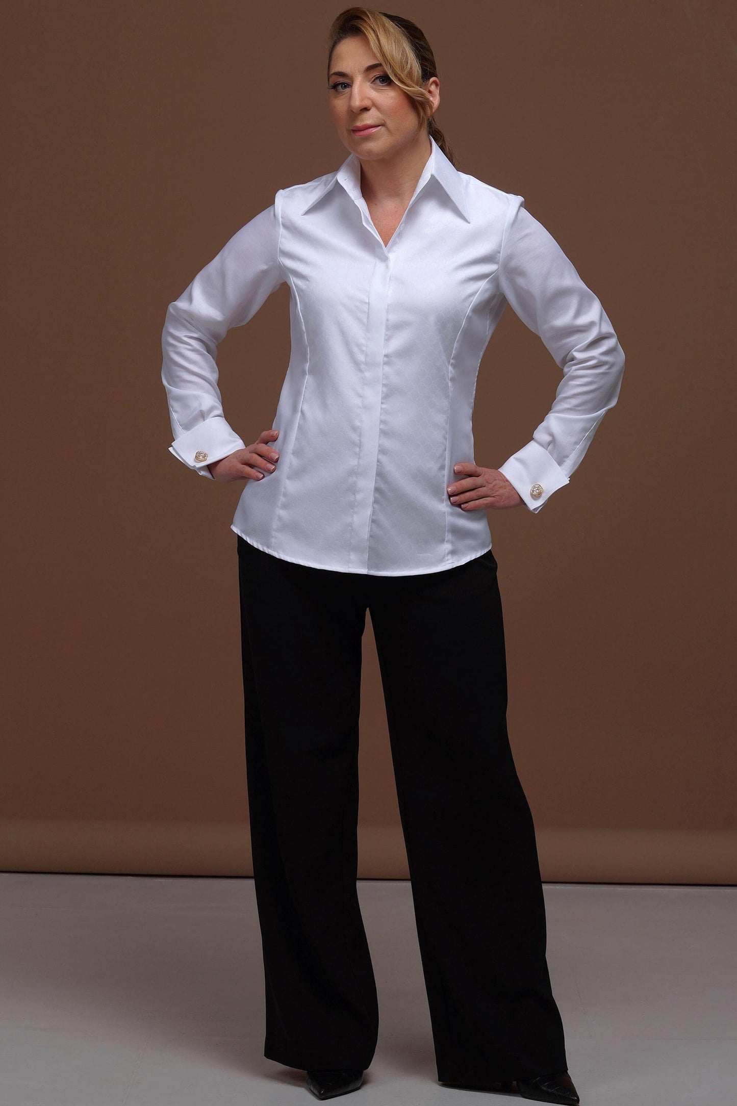 Non-Iron Oxford Women’s Shirt: French Cuff, High Collar