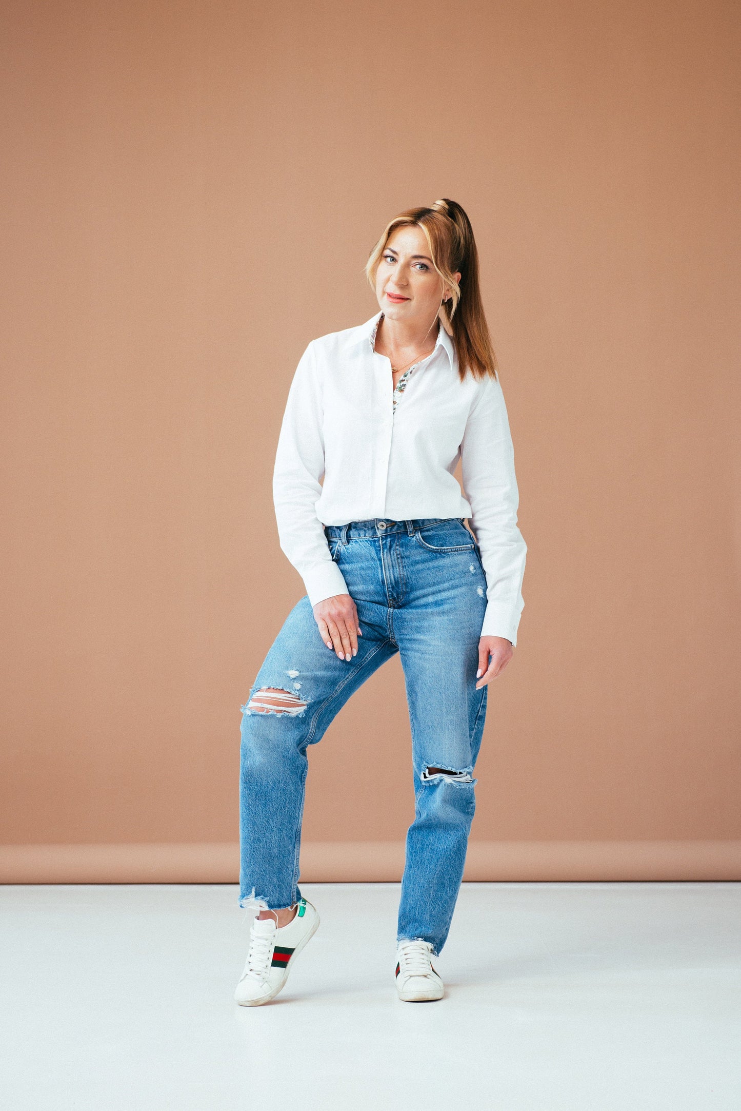 White Linen Cotton Blouse: Floral Accents, Convertible Sleeve