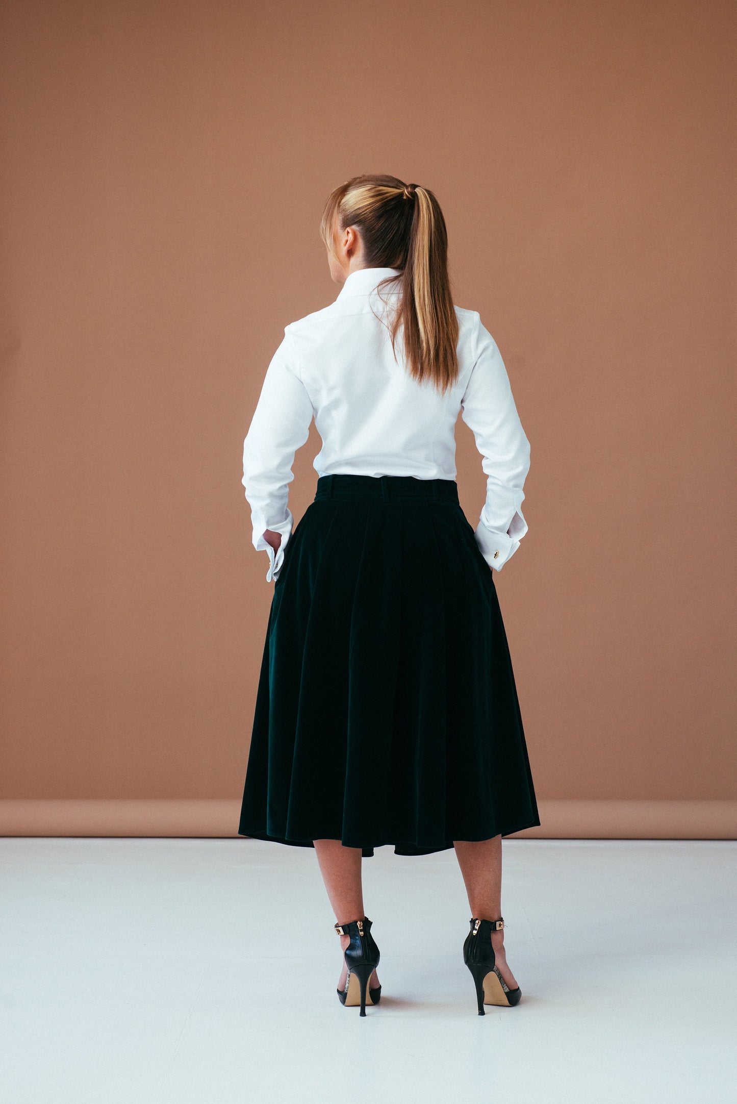 Elegant Business White French Cuff Blouse: High Collar Cotton Shirt
