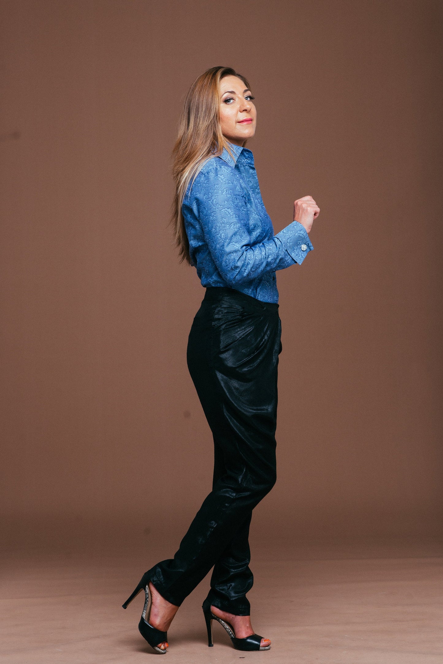 Blue Herringbone French Cuff Blouse: 100% Cotton Button-Down