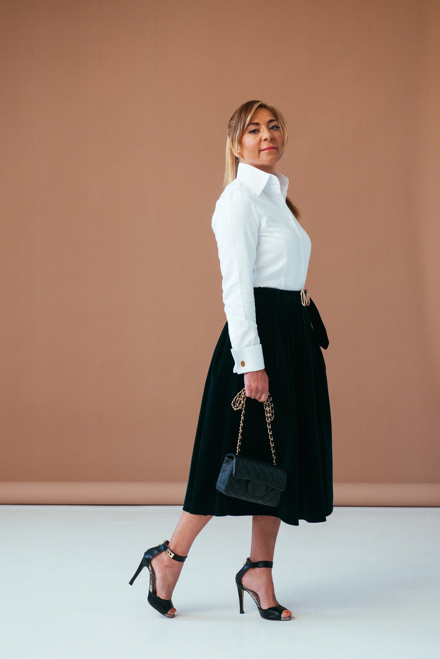 Elegant Business White French Cuff Blouse: High Collar Cotton Shirt