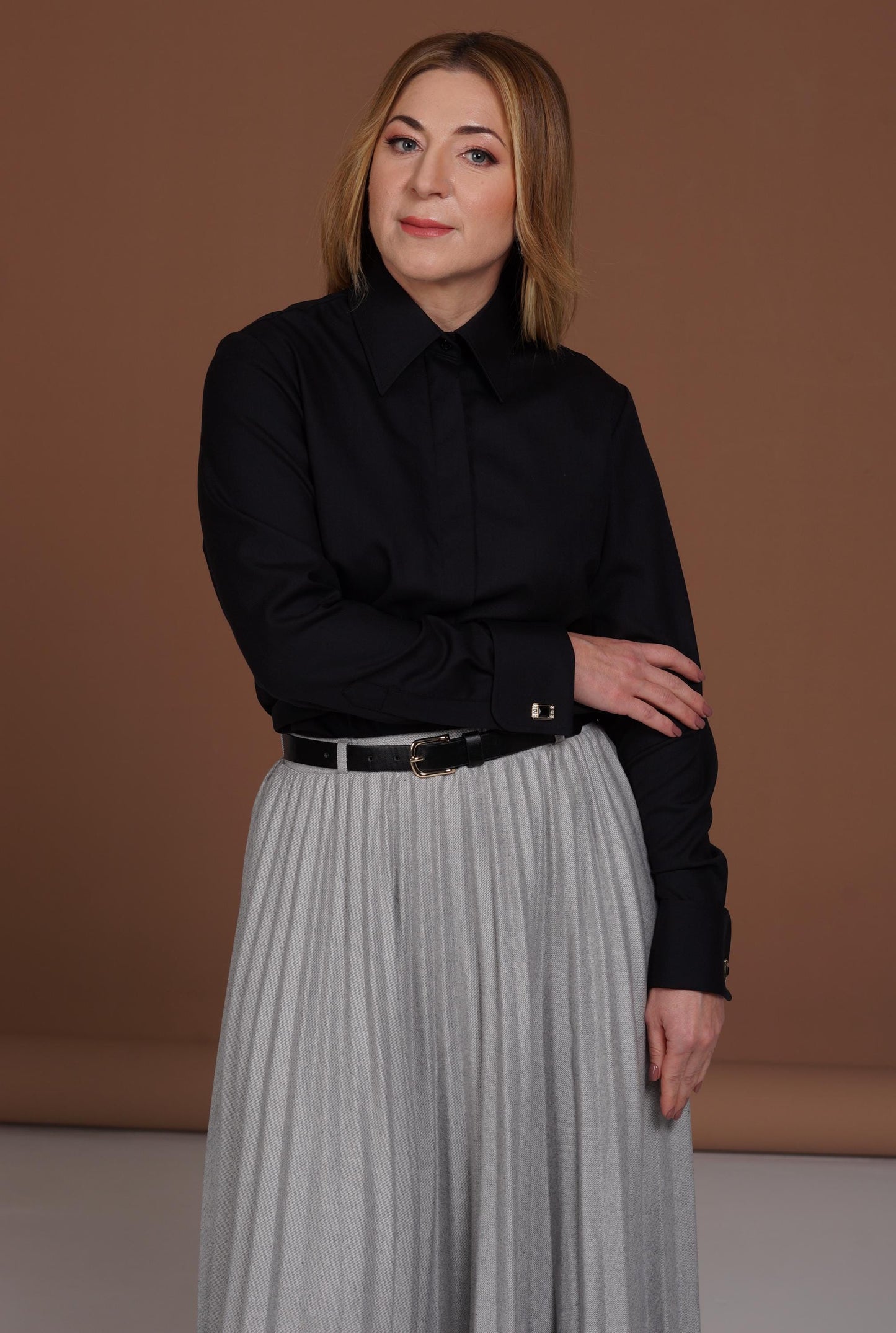 Merino Wool French Cuff Blouse: Elegant Black Button-Up Office Shirt