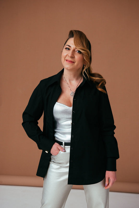 Oversized Black French Cuff Shirt: Elegant Women's Cotton Blouse