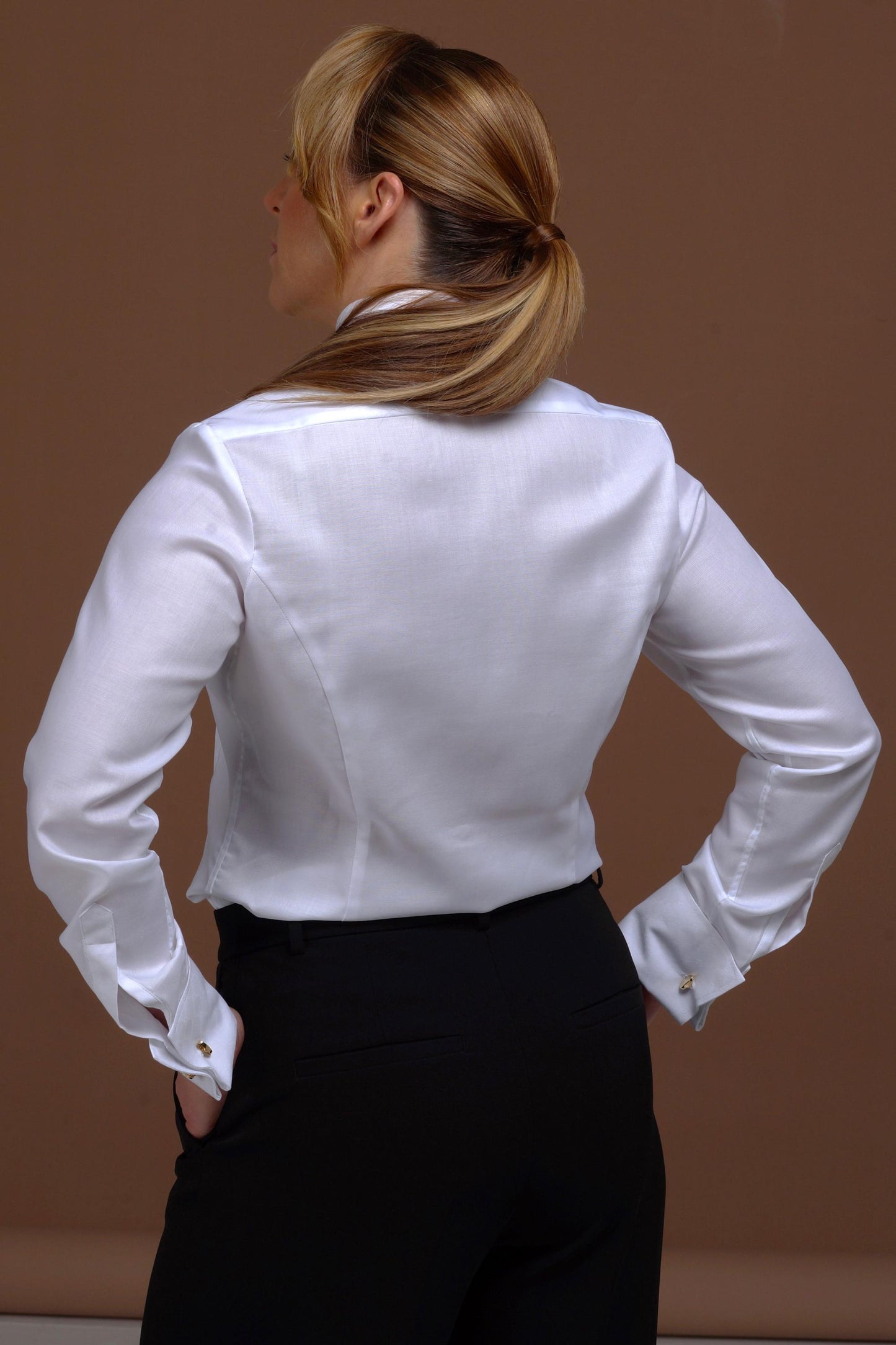 Non-Iron Oxford Women’s Shirt: French Cuff, High Collar